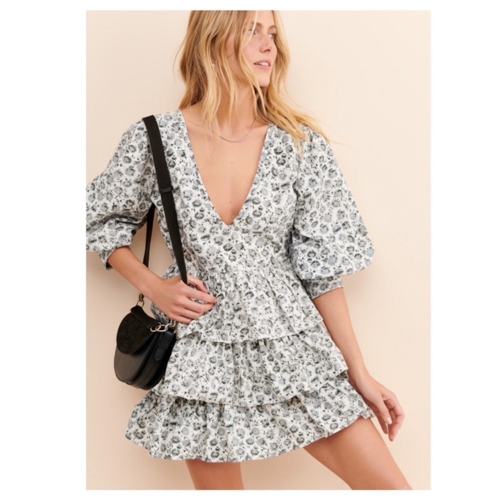 LoveShackFancy Paris Grey Floral Ruffle Tiered Long Puff Sleeve Mini Dress Sz 6 - Picture 1 of 15